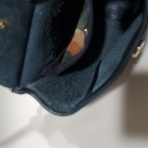 Vintage Salvatore Ferragamo Black Leather Crossbody Bag - Picture 12 of 16